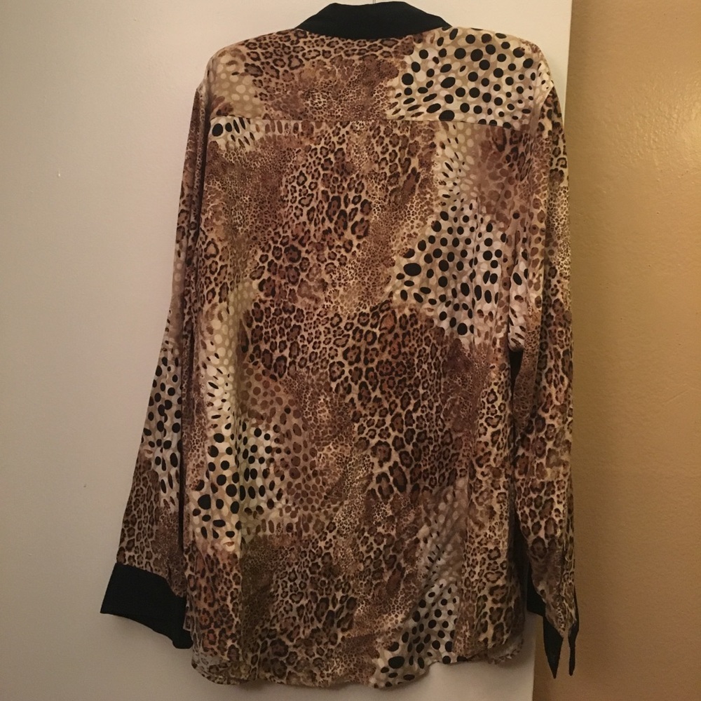 Cheetah blouse - Picture 2 of 2